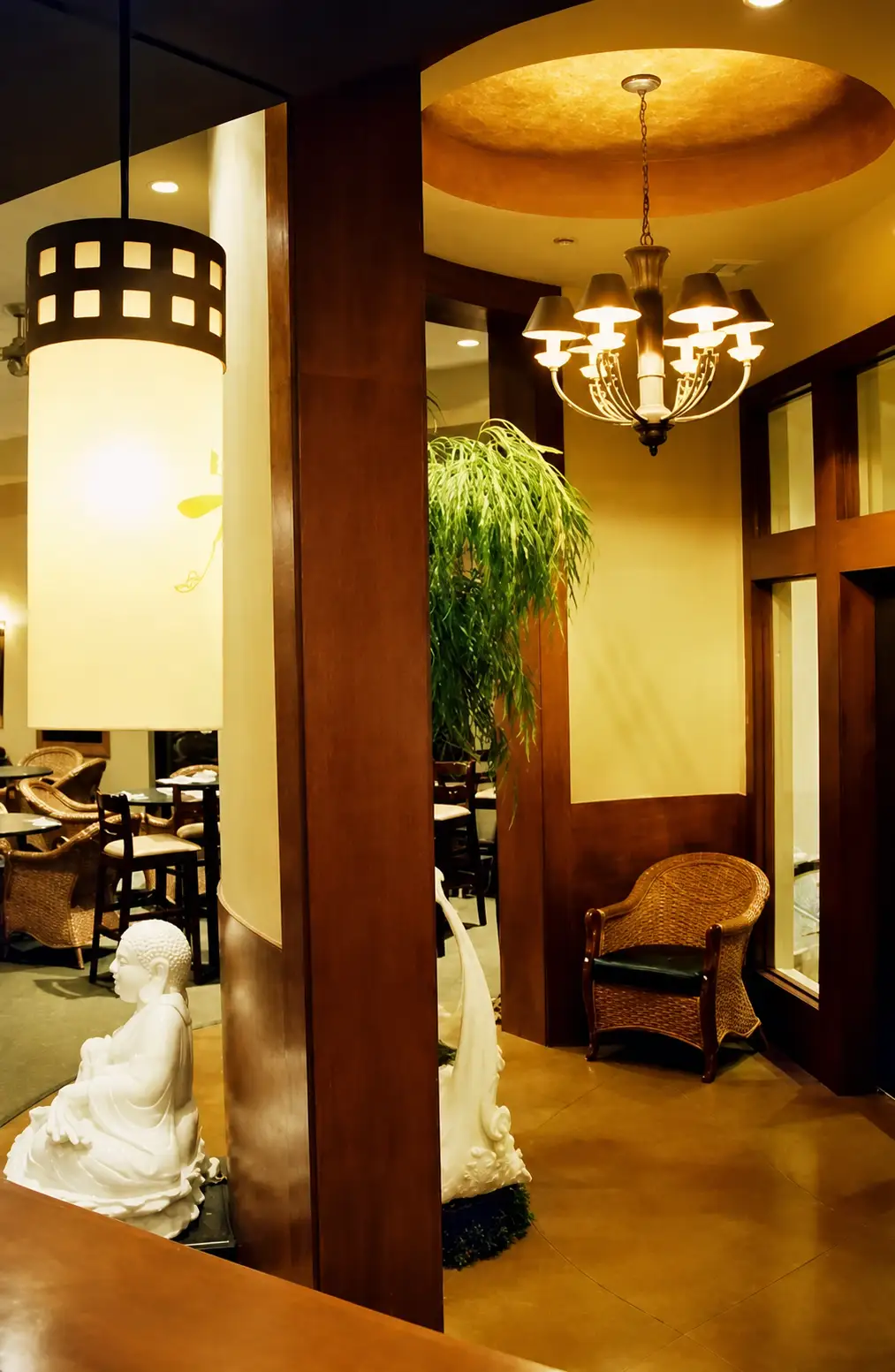 Hospitality — Restaurant buddha lounge