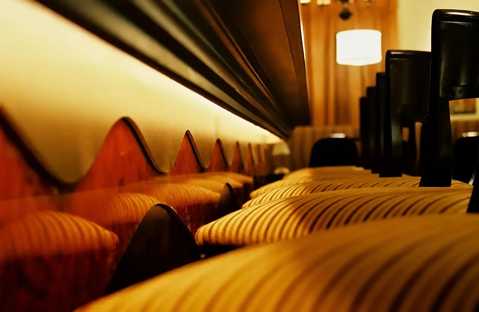 Hospitality — Restaurant banquette