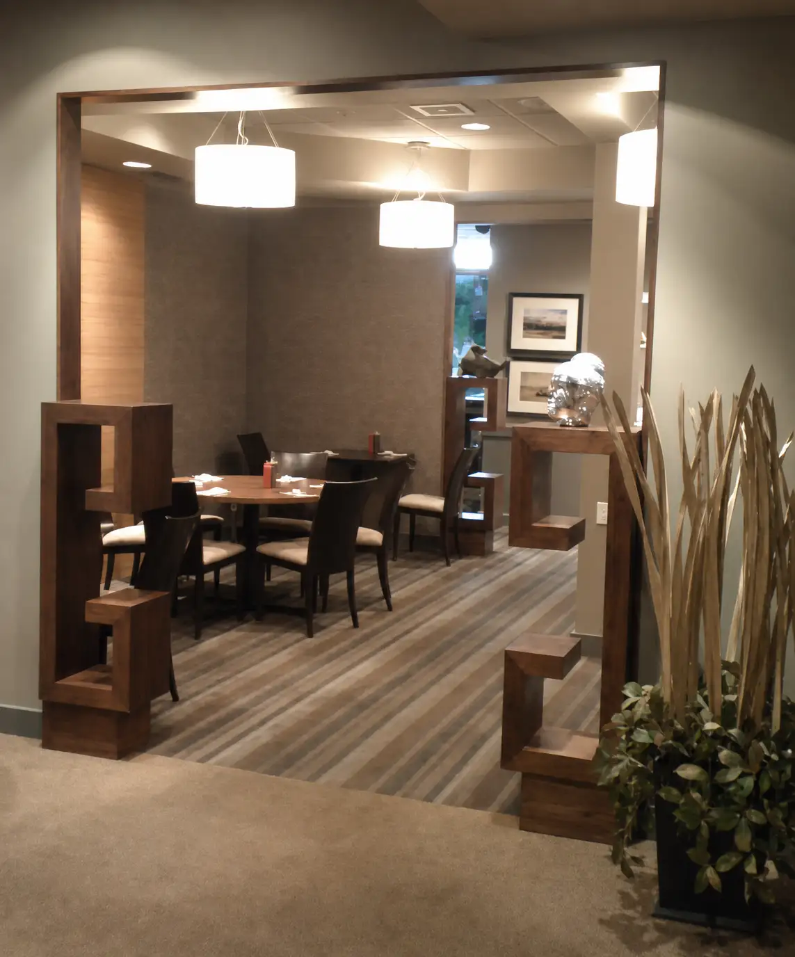 Hospitality — Restaurant dining corridor alt