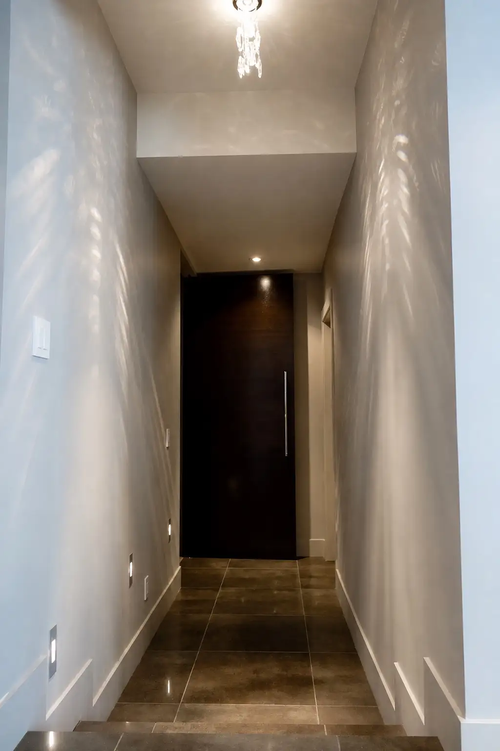 Windsor — Illuminated hallway